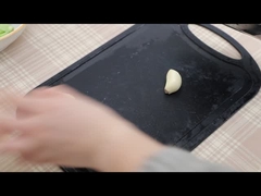 عطر خوشمزه لوبیا ترش خوشمزه ورمیچلی و سوپ نویدل فوری با مواد غنی