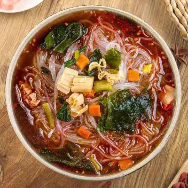 نودل های ورمیسلی فوری و صاف و قدرتمندی و خوشمزه